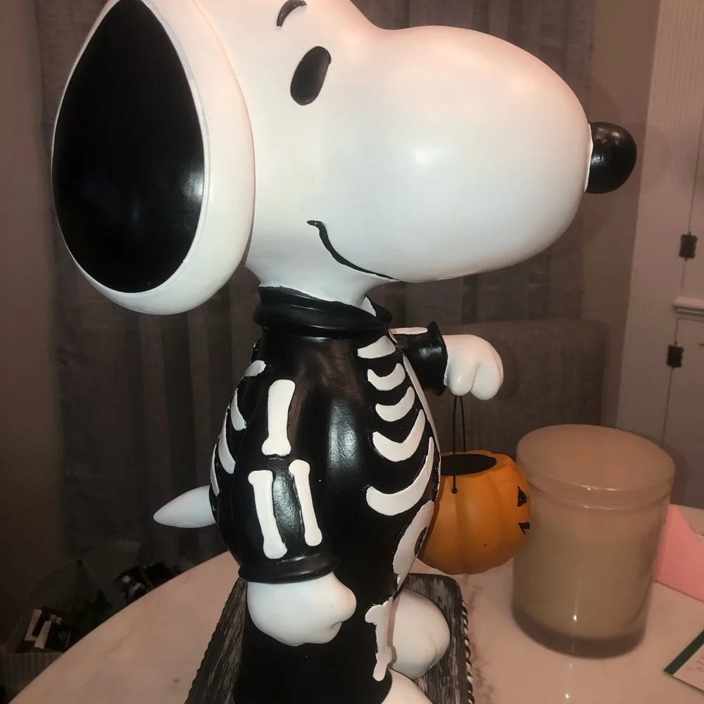 🎃 SNOOPY in a Skeleton Costume with Pumpkin Trick-or-Treat Pail